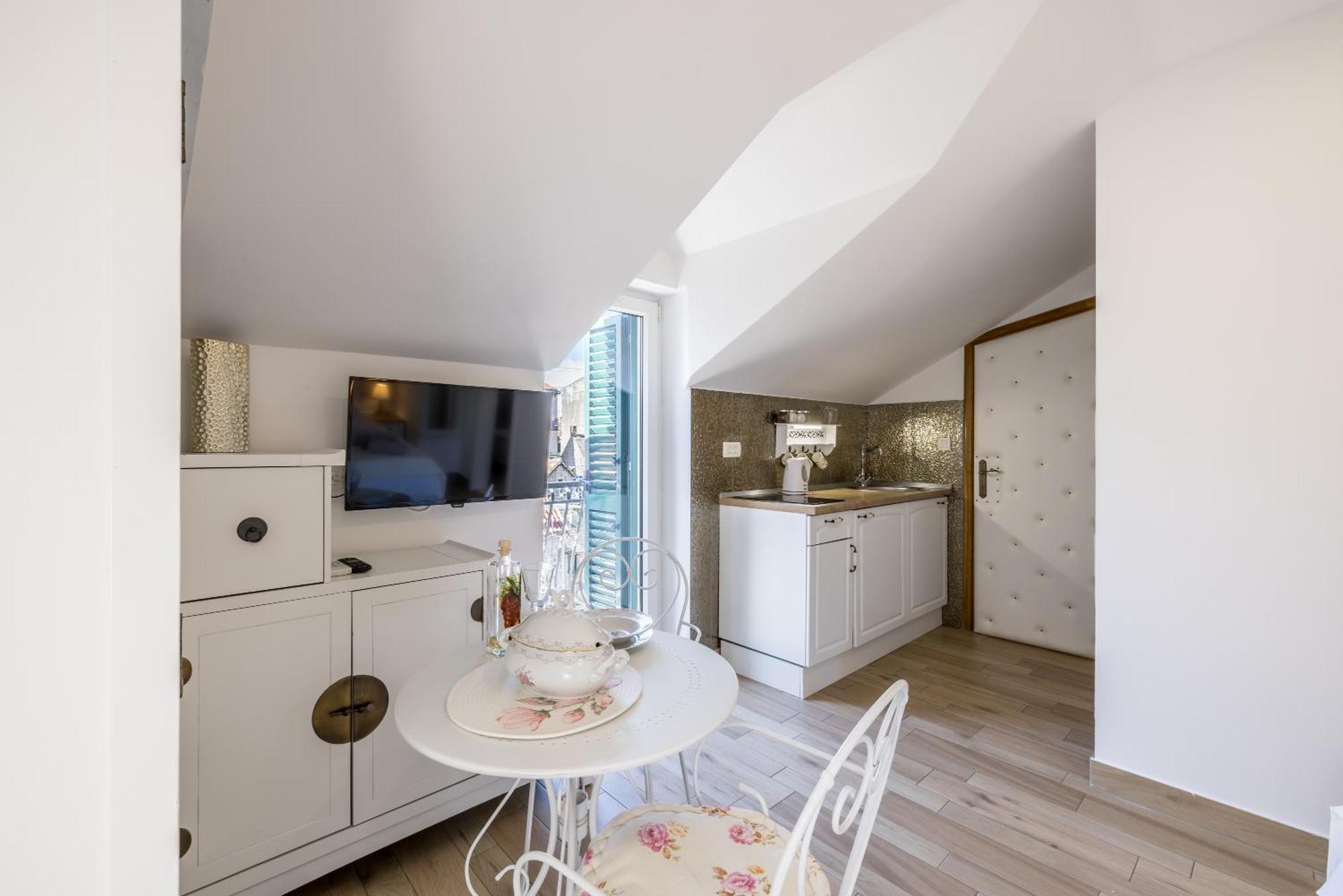 Split Old Town Apartment エクステリア 写真