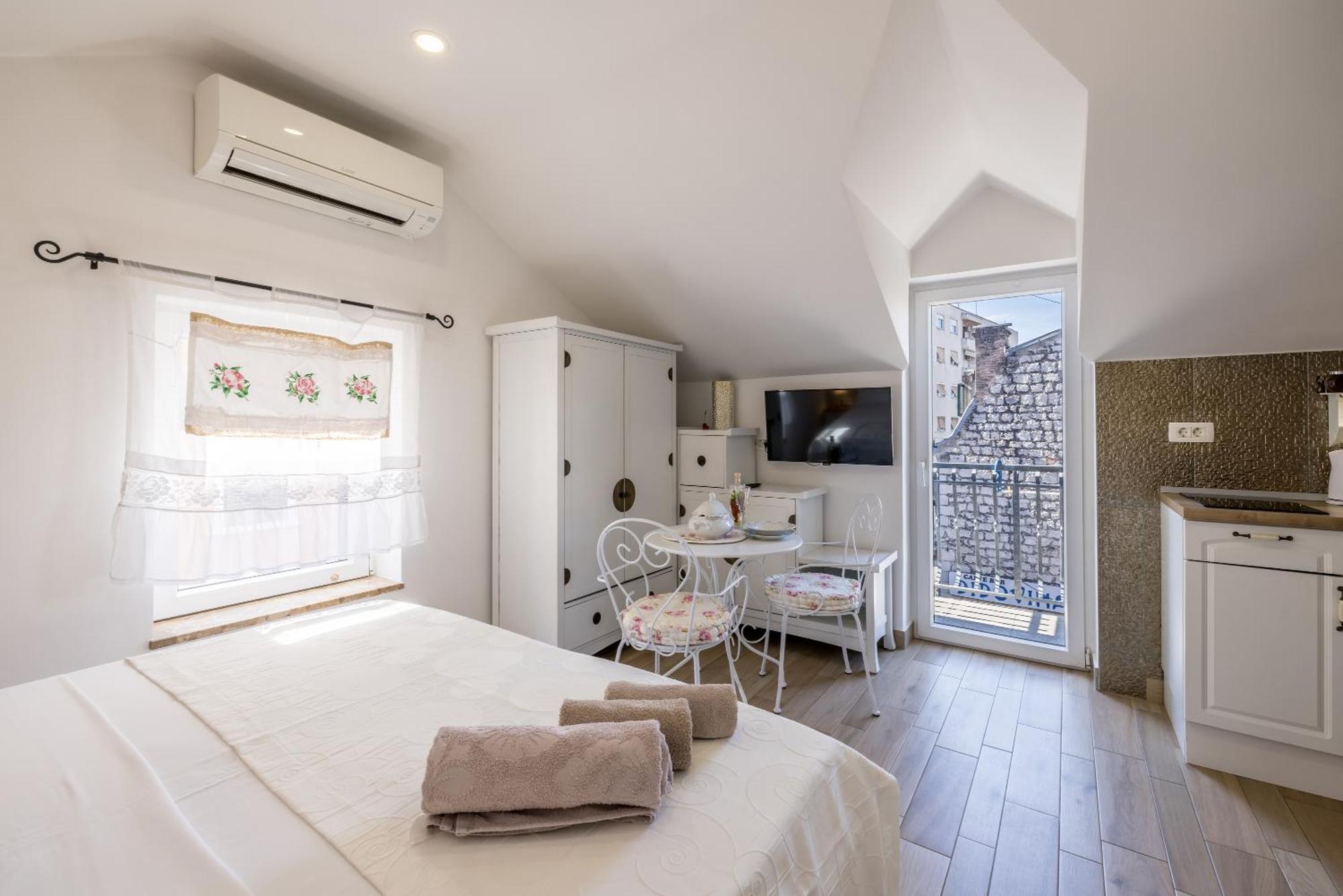 Split Old Town Apartment エクステリア 写真