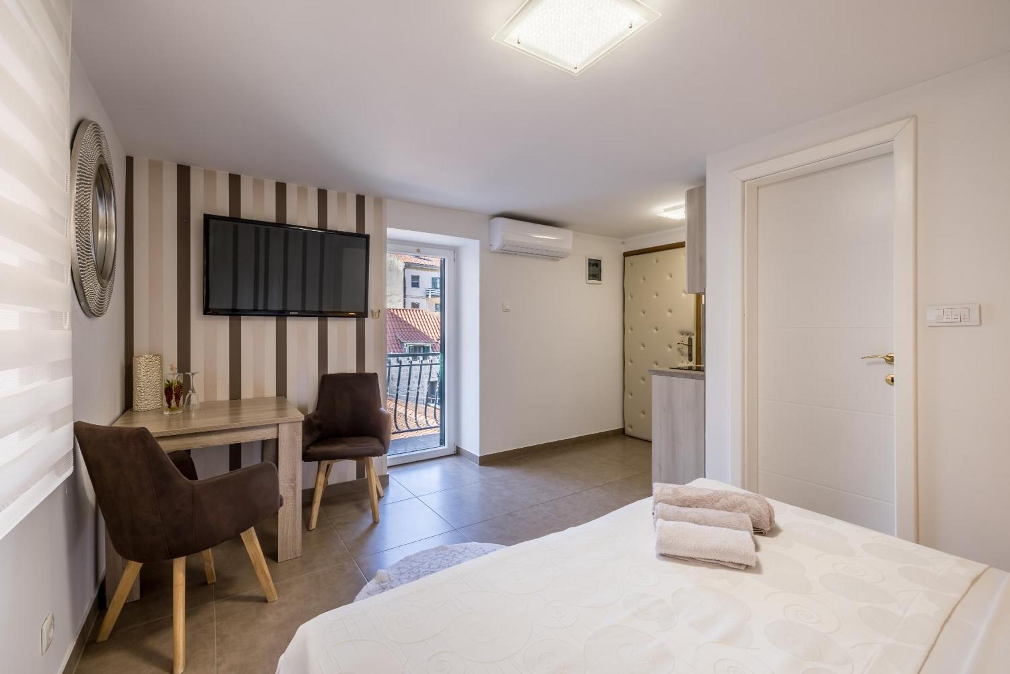 Split Old Town Apartment エクステリア 写真